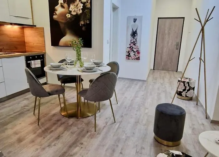 Cozy W Free Parking Apartamento *